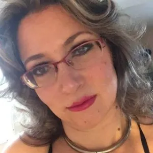 The Bimbo Wife