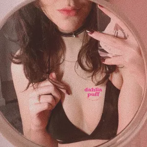 ⋆˚࿔ 𝑑𝑎ℎ𝑙𝑖𝑎 𝜗𝜚˚⋆