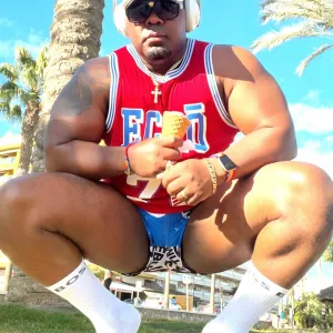 04Raff_england_  👉🏽👌🏽💪🏽🍑🍆💦💦