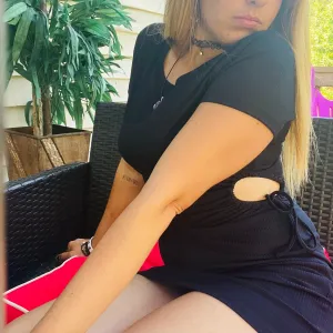 Sylvie 🖤🖤