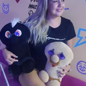 Angie
