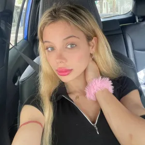 𝓐𝓻𝓲  ✨𝒜𝓃𝑔𝑒𝓁✨ 𝓐𝓷𝓷𝓪