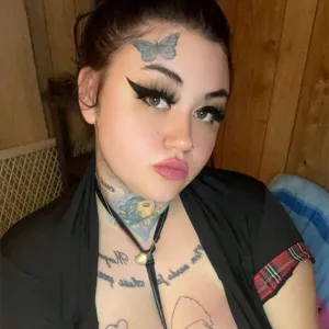 TιƚʂAɳԃTαƚƚʂ