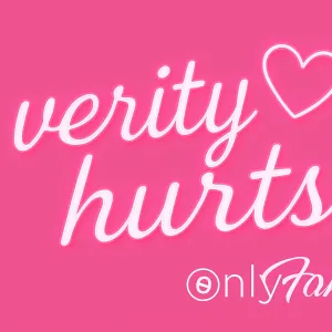 Verity Hurts 🍒🩷