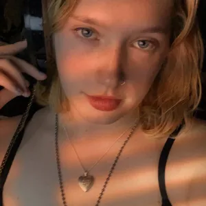 Lady Scarlett