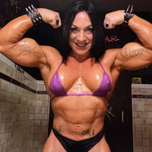 Ripped Vixen