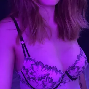 Amelia😇