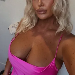 Yourblondekiwi