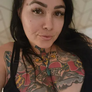 Carolyn Ray Vaughn
