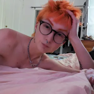 m🌸🕷️