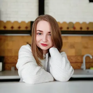 Joanna CS