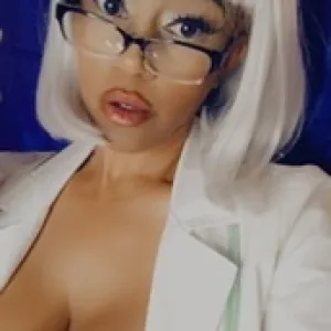 Nurse B. Talks DIRTY😛😈