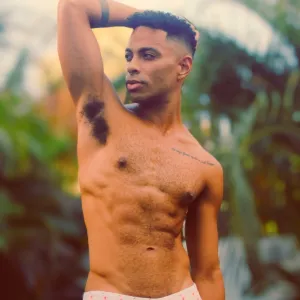 Benjamin Barefoot™️🦶🏽