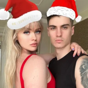 🎄HOT CONTENT🎄 | sss_ttt🎁