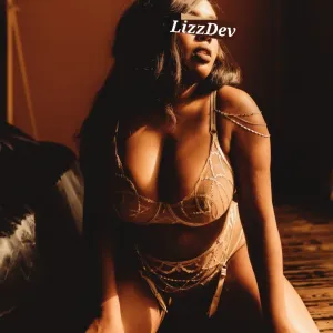Lizz Devereaux