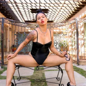 Dana Vespoli