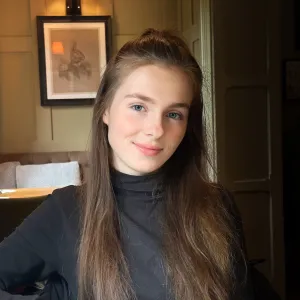 Petite Rosie