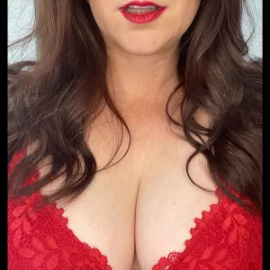 Mia Jones😘