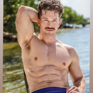 Johnny Donovan (REAL)