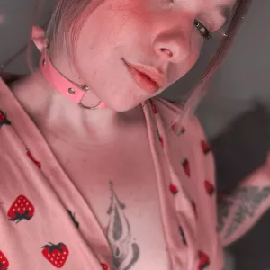 Pinky Peachy ✨