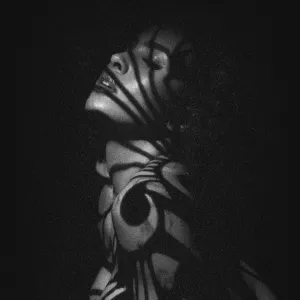 Anna Devries