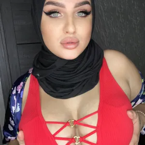 Adel 🦋