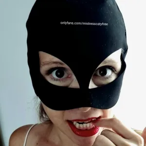 Mistress Caty VIP
