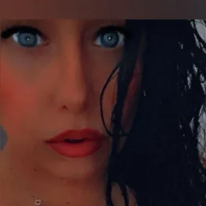 DanniiLynne
