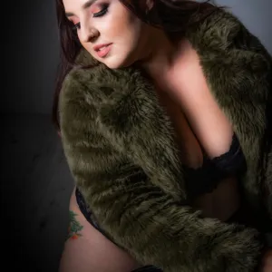 Lara.Jade