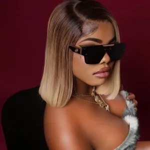 Morena exhuberante y sensual