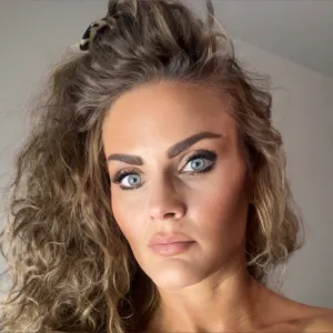 Tay