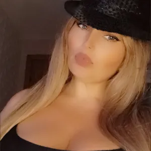 Nina🌹