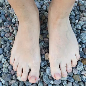 Onlyfeetbyme50
