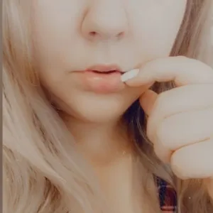CurvyKittenXOXO