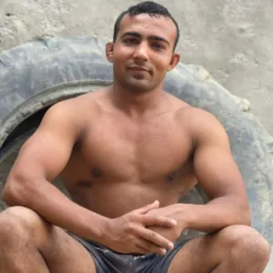Desi boy Shakeel 😋😋💪🥰