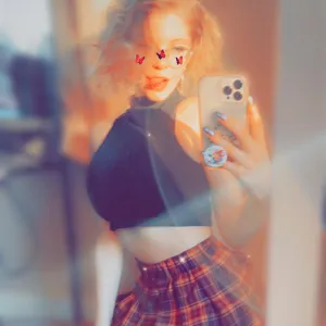 Lynn 🧚🏼‍♀️💕