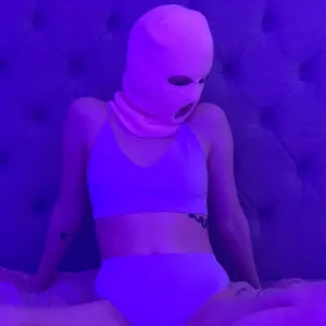 oneweirdmofo