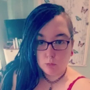 Curvyaltkitty