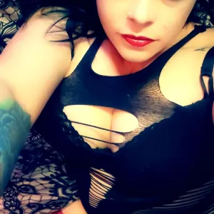 Lushious_lisha
