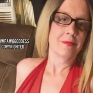 Bbwpawggoddess
