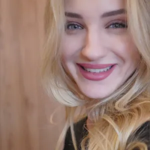 Nastya 💋✨