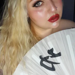 BBW DOM FETISH AND TATTOED😈