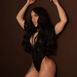 Marcela Dávila 🥵😈