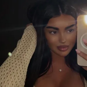 Leyla 🖤