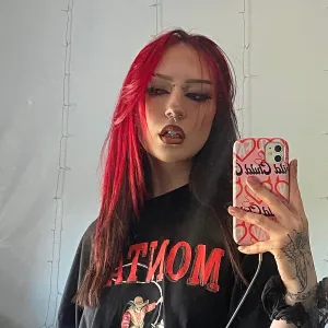 💋