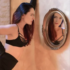 Ksandra_Moon_VIP