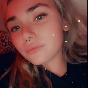HotBlondeMommy