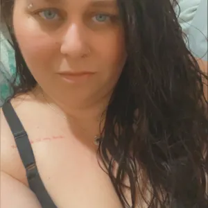 Blue-eyedbabe12