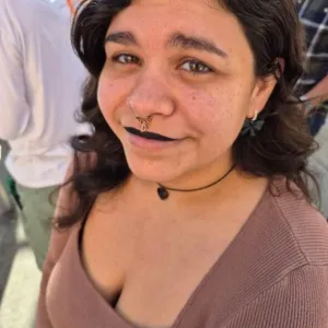 IzzyBella