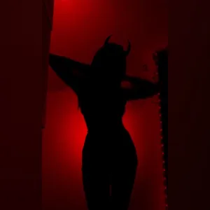 S 🖤